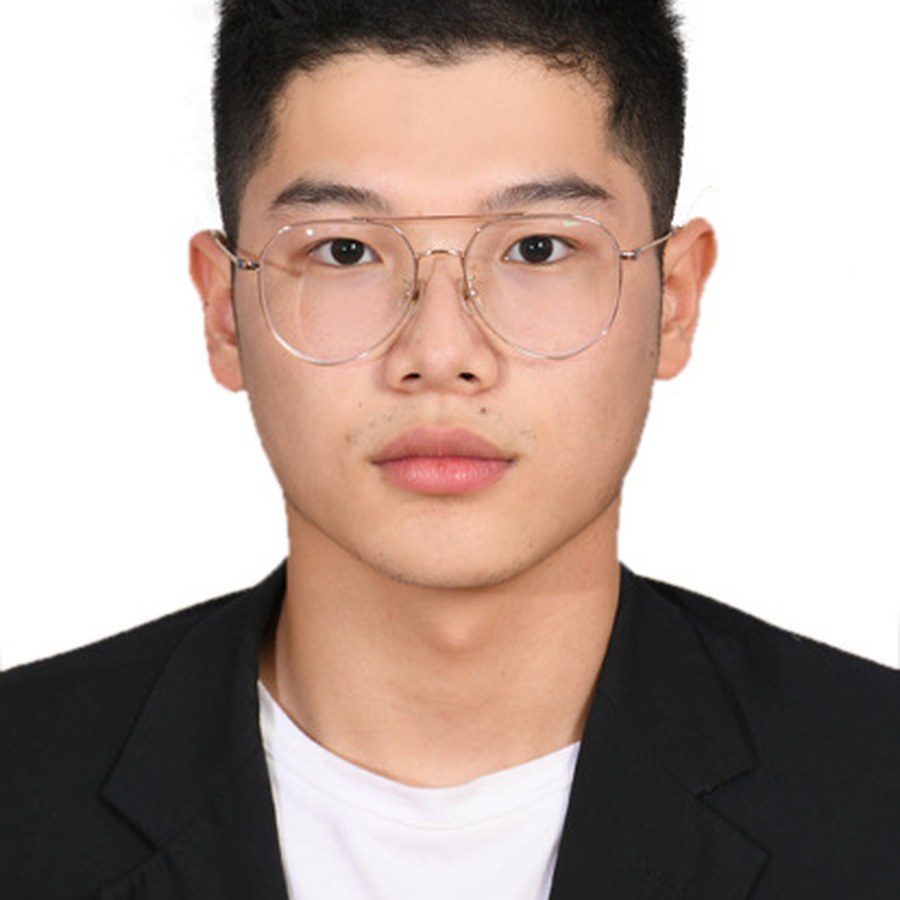 赵奕帆证件照